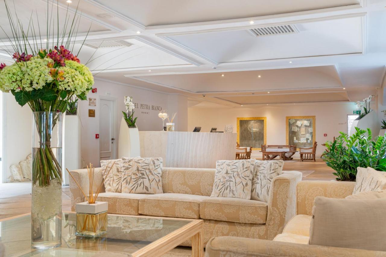 Petra Bianca Hotel Porto Cervo Kültér fotó
