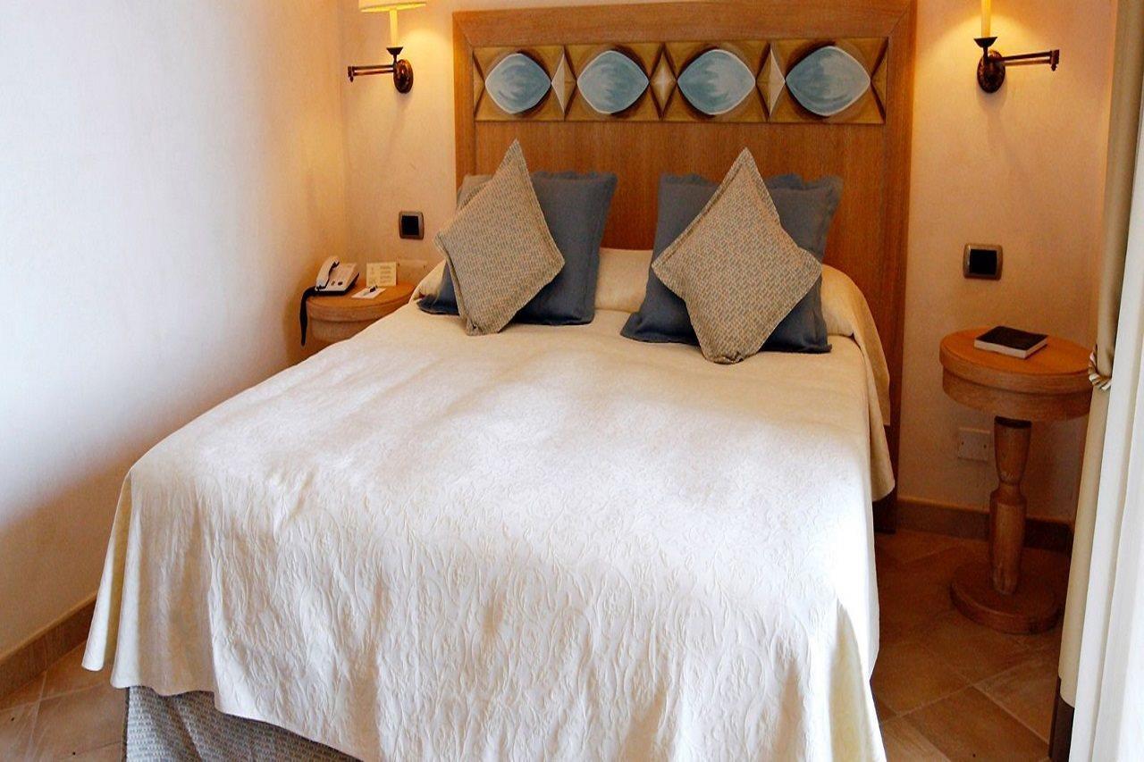 Petra Bianca Hotel Porto Cervo Kültér fotó