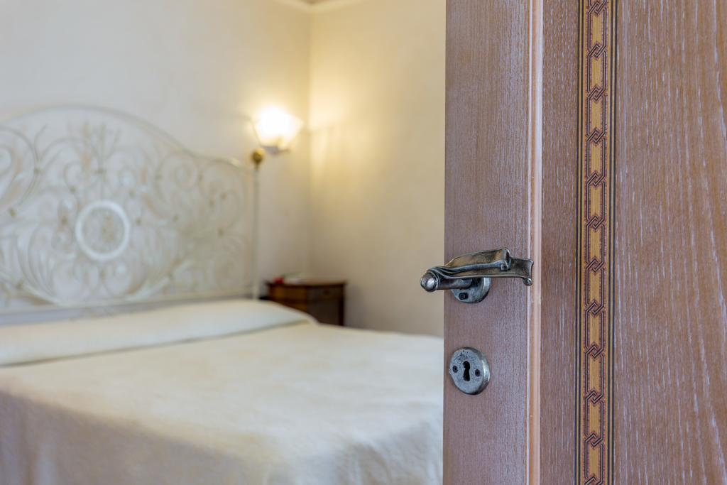 Petra Bianca Hotel Porto Cervo Kültér fotó