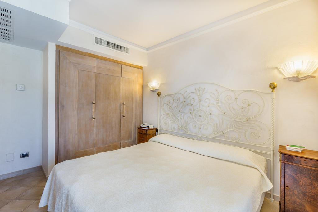 Petra Bianca Hotel Porto Cervo Kültér fotó